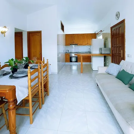 شقة Live Abades Playa Chica & Terrace Abades (Tenerife)