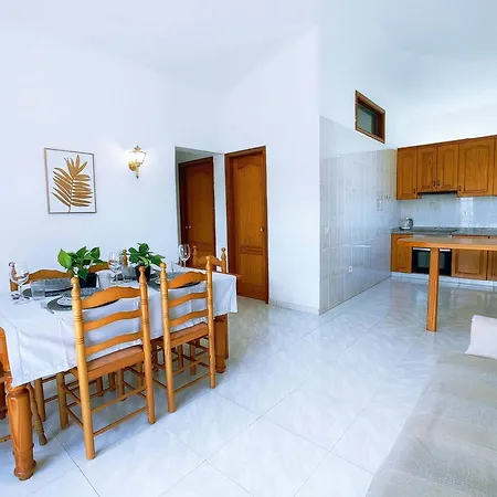 Live Abades Playa Chica & Terrace Appartement *